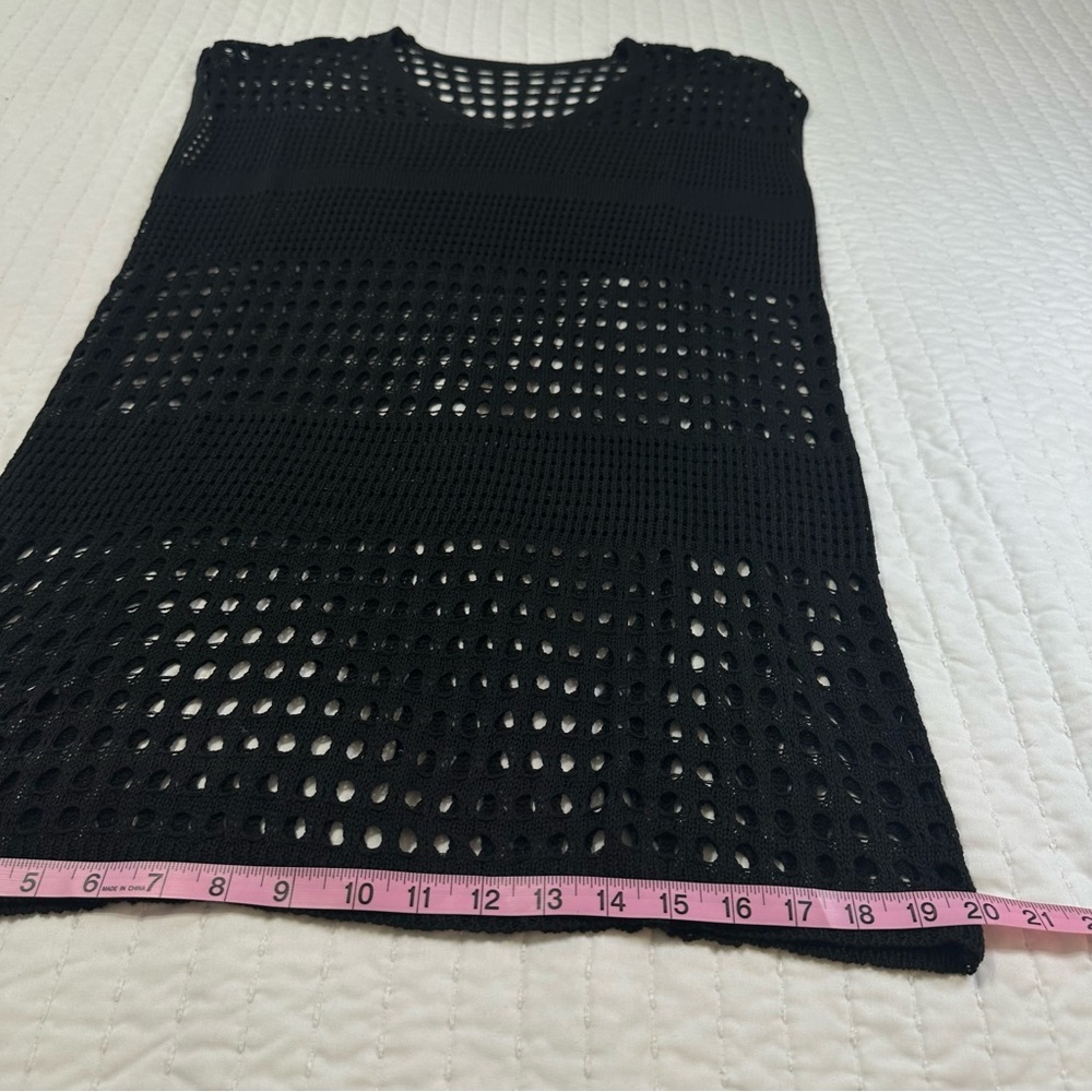 Chic Summer Black Mesh Beach Cover-Up - Picture 5 of 9